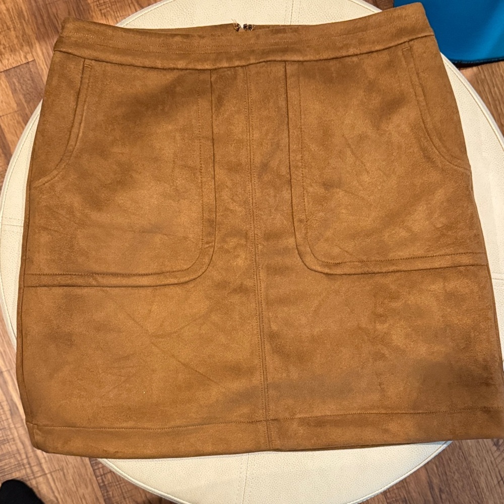 Loft Tan Suede Mini Skirt 10P preowned